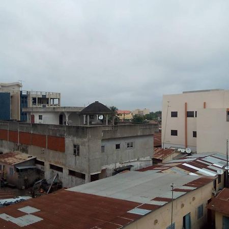 Chez Olivia Olivier Bed & Breakfast Cotonou Luaran gambar